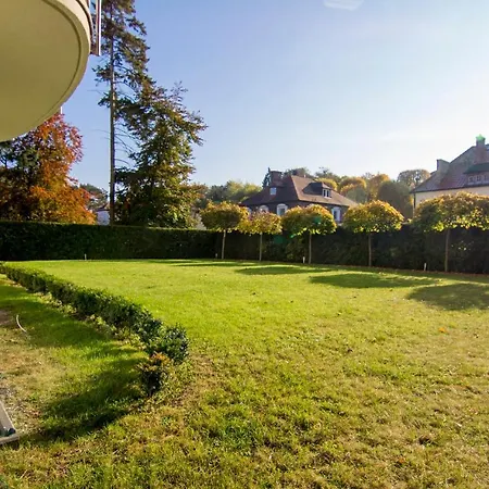 - Zeromskiego Lejlighed