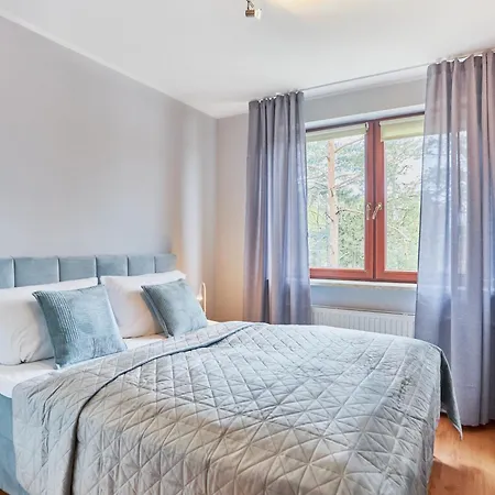 - Zeromskiego * Świnoujście (Swinemünde)