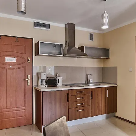 - Zeromskiego * Świnoujście (Swinemünde)