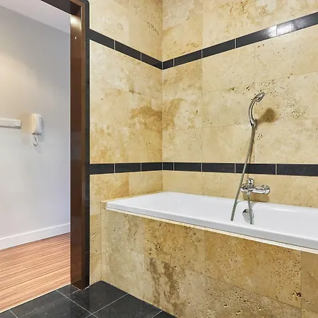 - Zeromskiego * Świnoujście (Swinemünde)