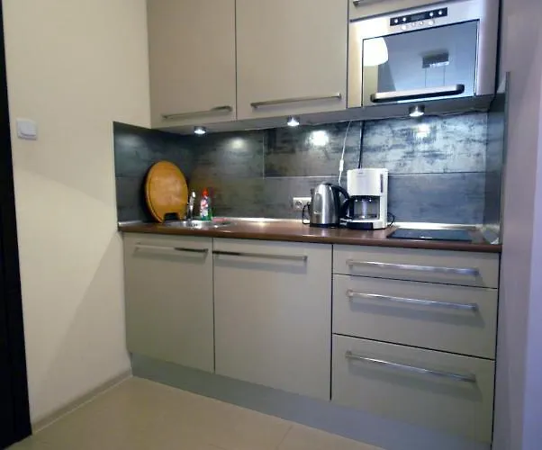 - Zeromskiego * Świnoujście