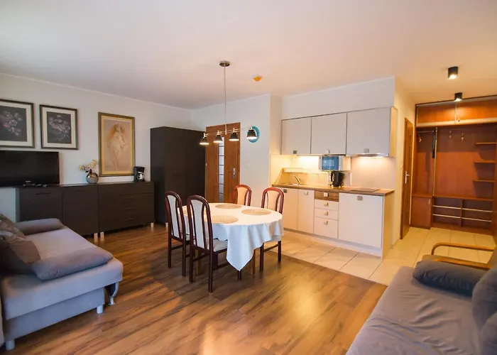 - Zeromskiego Lägenhet *