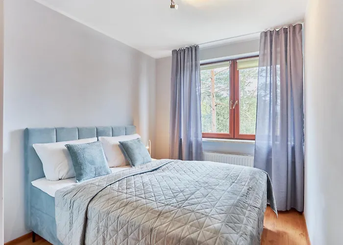 - Zeromskiego * Świnoujście