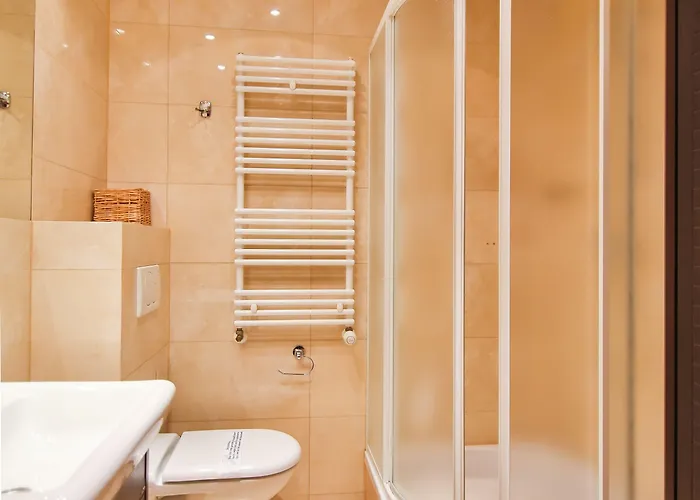 - Zeromskiego Lägenhet